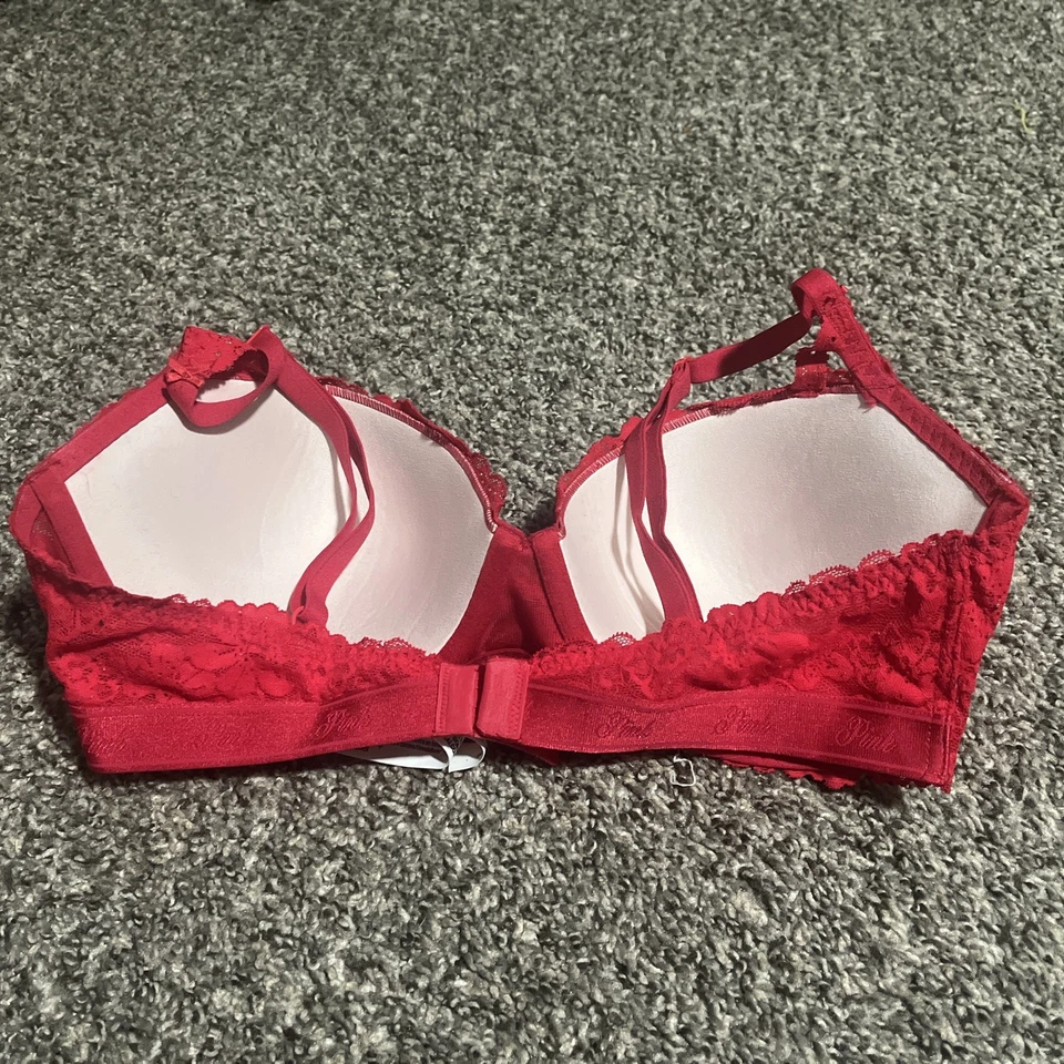 Sujetador Victoria Secret 36D acolchado push-up de encaje rojo con acento de hilo metálico dorado Foto 2 de 4
