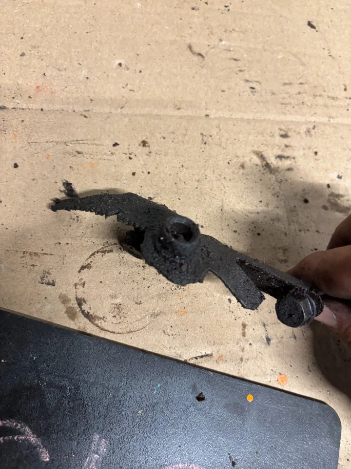 1987 1991 1992 1995 Ford F250 F350 F150 4.9 300 i6 pestaña de distribución con pernos OEM OE Foto 3 de 4