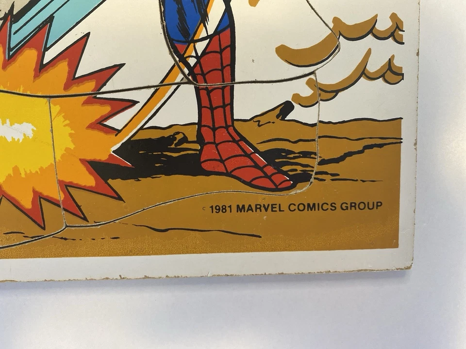 Vintage 1981 Playskool Spider-Man Wooden Puzzle #380-20 Marvel Comics 18 Pieces - Image 2 of 2