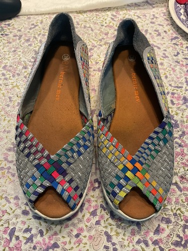 Bernie Mev mehrfarbig gewebte flache Ballerinas Slipper Schuhe Gr. 8/8,5 US - 39 EU