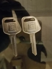2 NEW GM Logo OEM Door Trunk "H" Coined Key Blank Uncut 321951 B79 12506490