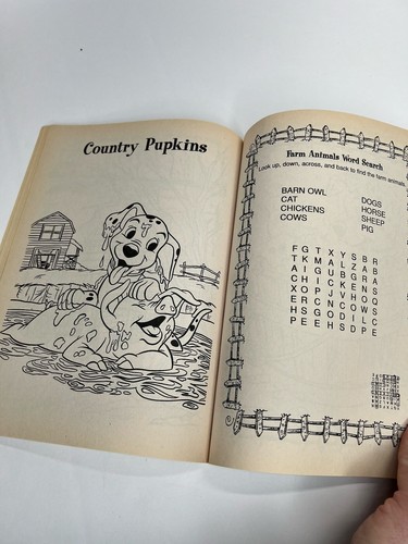 Vintage Golden Coloring Book 1996 Walt Disney's 101 Dalmatians Read Description - Picture 12 of 13