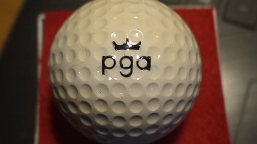 Vintage Yellow Pages Logo Golf Ball ***PGA  S-168***  -L21 - Picture 2 of 3