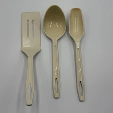 Vintage King Kraft Kitchen Utensil Set Beige Plastic USA Made (3-Piece)