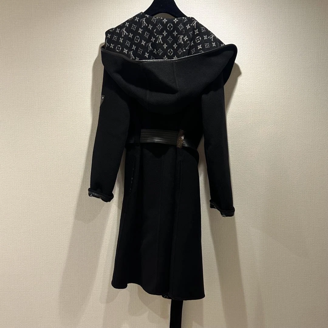 LOUIS VUITTON（LV） Cappotto con cappuccio Louis Vuitton taglia rara
