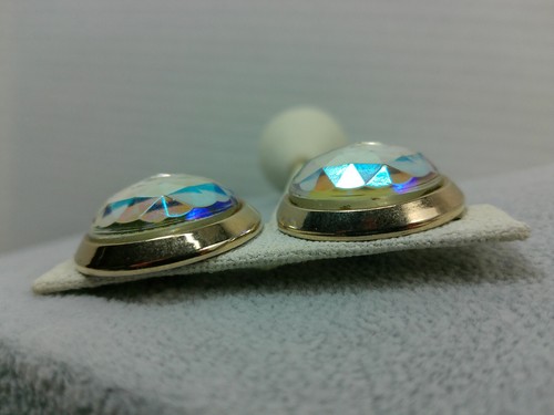 Pendientes De Colección AB, Ensalada de Frutas Facetada Cúpula Burbuja Tono Dorado Audaces Gruesos - Imagen 23 de 24
