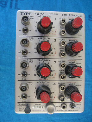 vintage Tektronix 3A74 four trace amplifier plug-in modul für 560 series tested