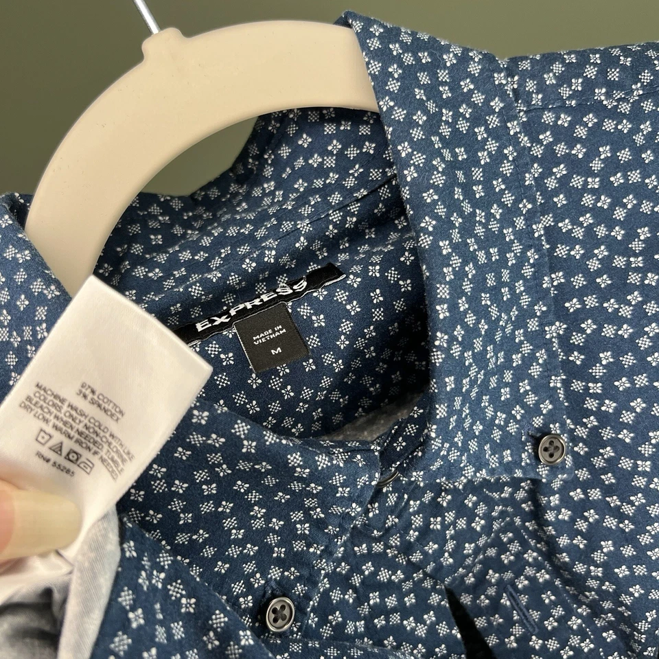 Express Men's Long Sleeved Blue Paisley Print Dress Shirt - Medium Foto 4 de 4