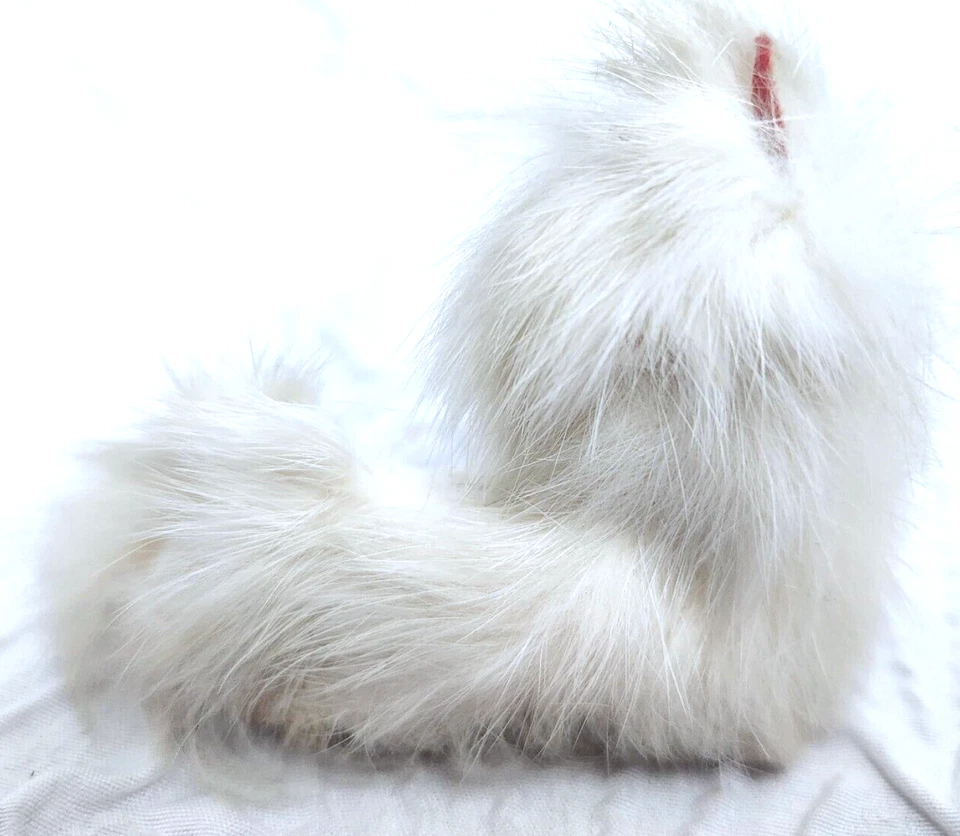 Perro Spritz de piel blanca de los años 30 para muñeca pequeña de moda francesa - 3 1/2" acostado plano Foto 4 de 4