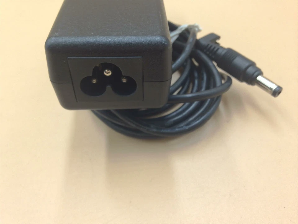 Adaptador de alimentación de CA Compaq 179725-002 163444-001 PA-1500-02C 50W 18,5 V 2,7A, usado Foto 3 de 4