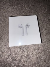 Apple AirPods Wireless Charging Case A1938 Bluetooth In-Ear Earbuds White
