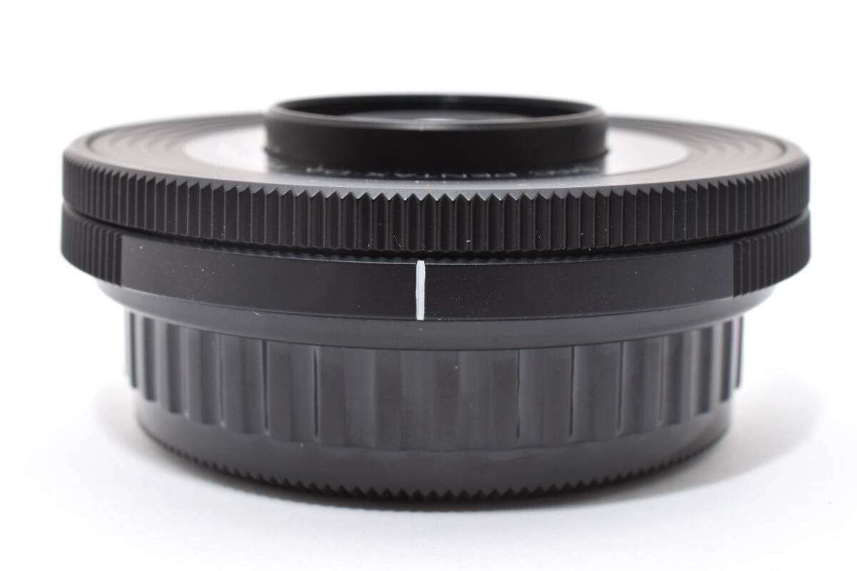Pentax smc PENTAX-DA 40mm F2.8 XS Ultra-thin Prime Lens (with