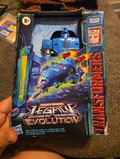 NEW Transformers Legacy Evolution Autobot Devcon Deluxe Action Figure