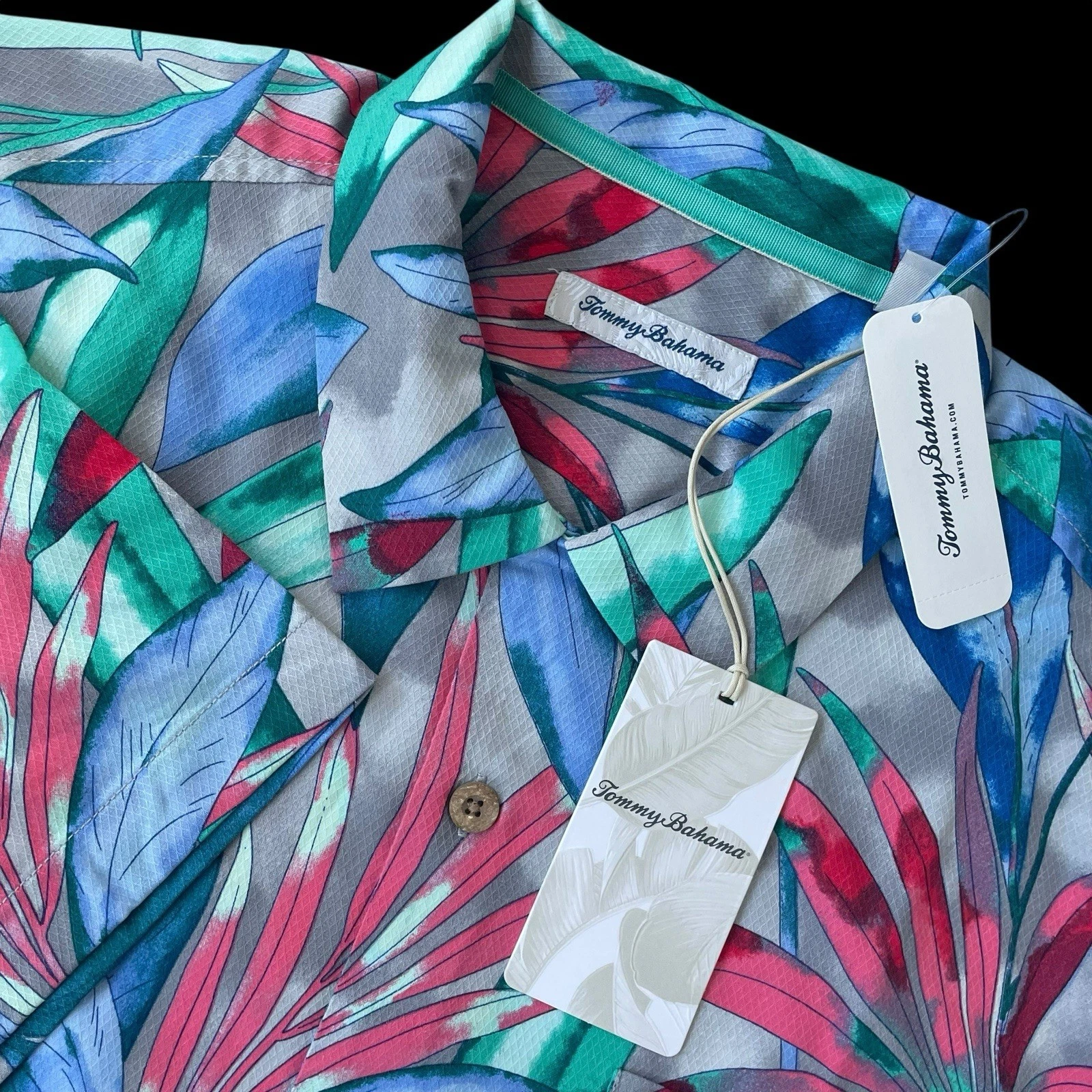 Tommy Bahama Frond Fest Silk Coolmax Floral Shirt Size 2XL $148
Opens in a new window or tab