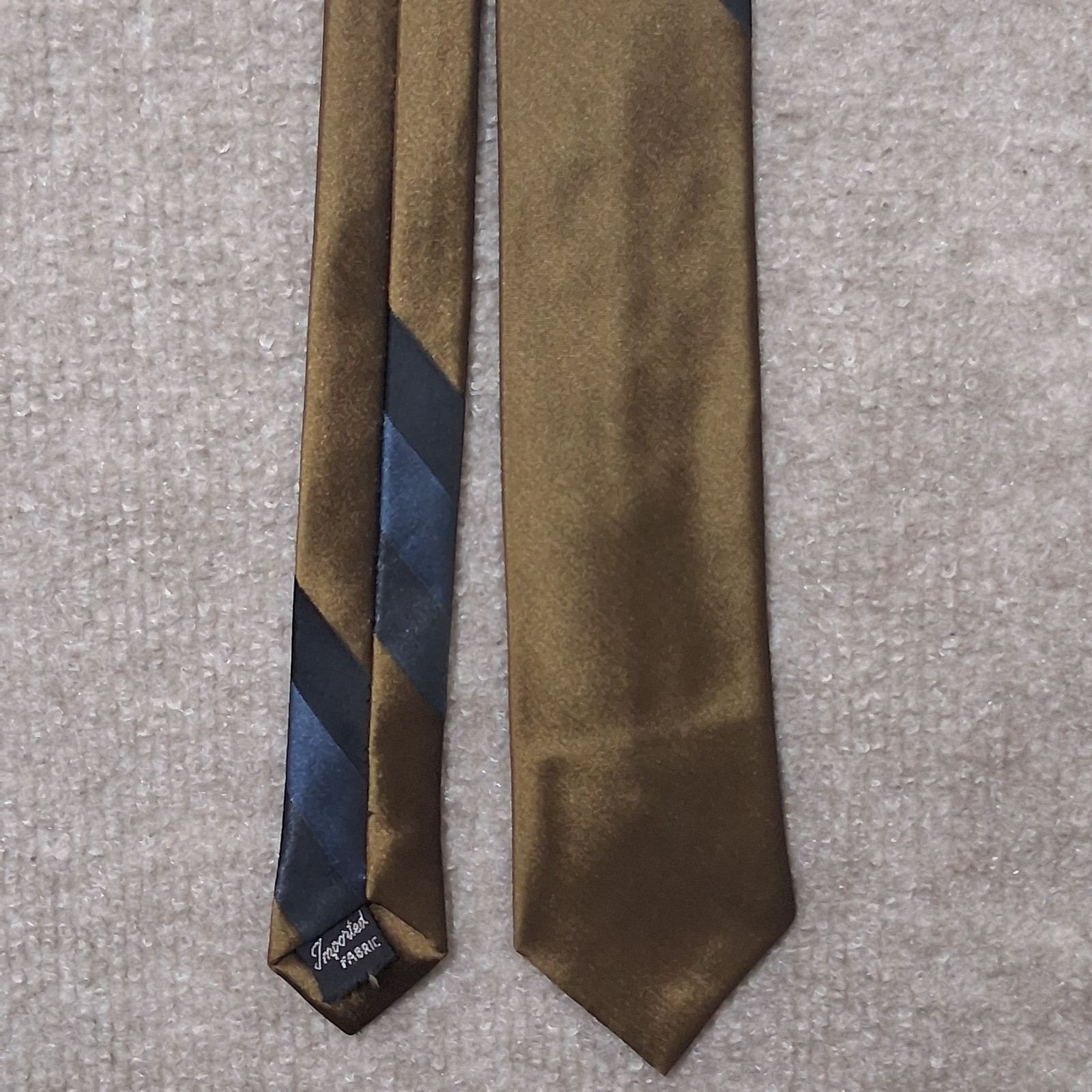 Vtg 60s Wembley Wemlon Skinny Necktie Bronze Gold Navy Blue Striped 2x52 Short