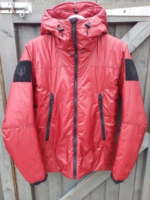 Thrudark Engage Jacke Herren Größe Small Purpurrot Isoliert Neu