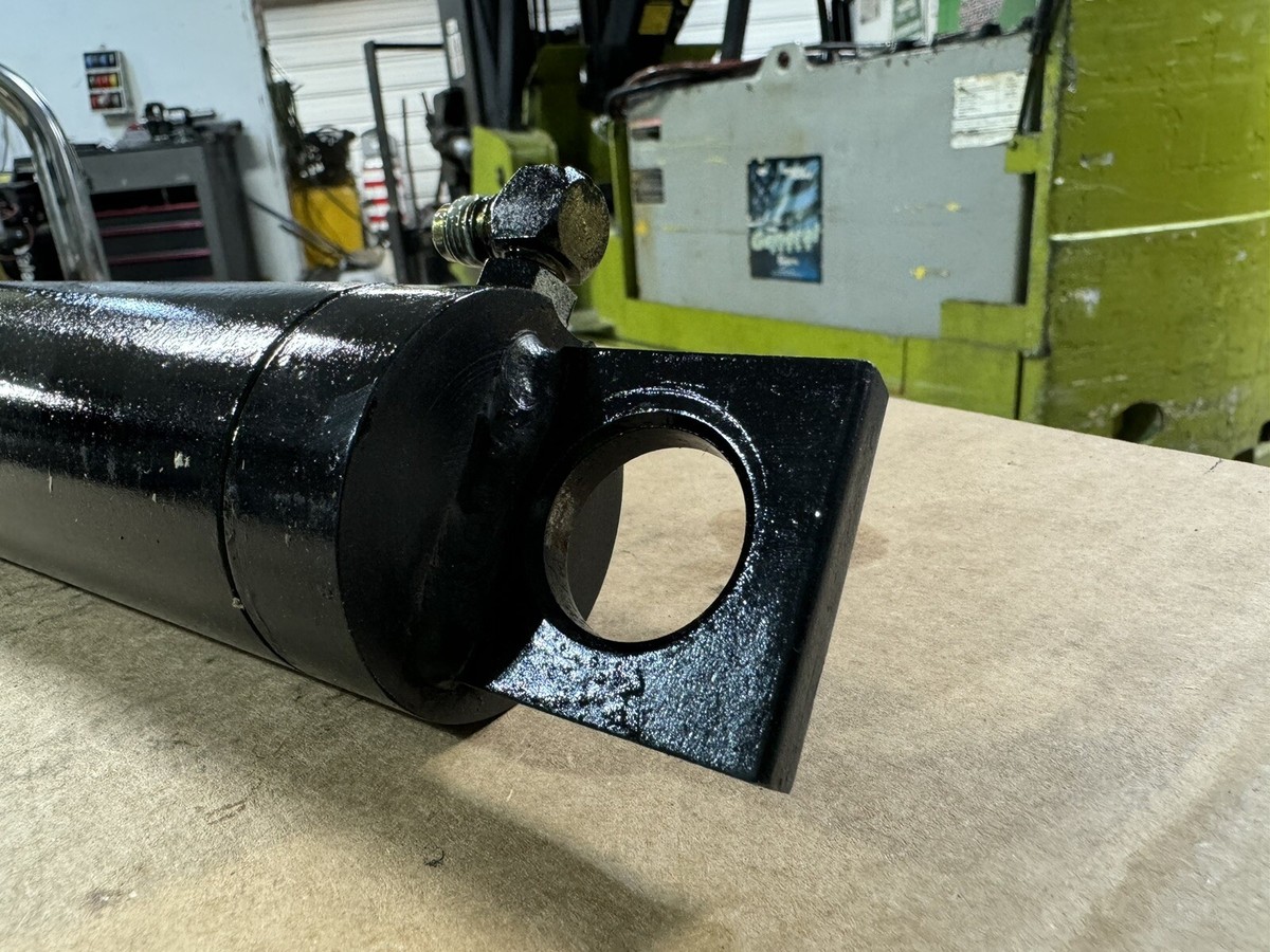 Crown Forklift SIDE SHIFT CYLINDER ASSY. REMAN | P/N 93559