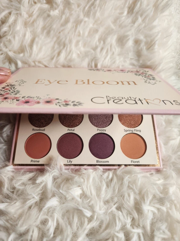 Creaciones de belleza Eye Bloom  Foto 2 de 4