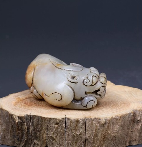 Hetian jade Pixiu pendant from the Qing Dynasty和田玉，貔貅。108G - Picture 4 of 10