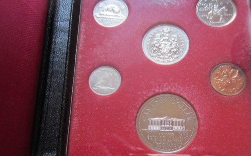 1973 Canada Double Dollar Set (7 Coins Cent to Silver Dollar Mint Set, RJ ) - Picture 5 of 8