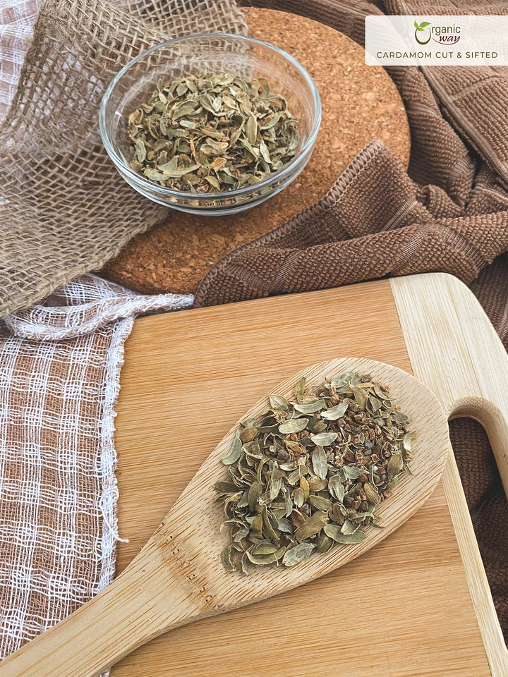 Cardamomo verde Organic Way / Hari Elaichi cortado y tamizado - Kosher y certificado USDA Foto 4 de 4