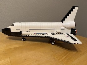 LEGO Creator Expert: Shuttle Adventure 10213 100% Complete W/Instructions No Box