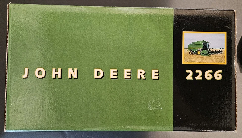 2000 ERTL John Deere 2266 Combine, 1/32, NIB - Image 2 of 3