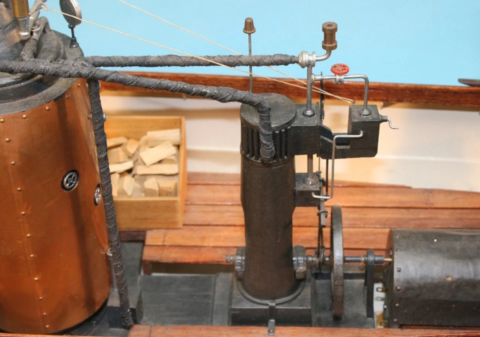 Billing Boats - Boot African Queen Baukasten noch im Original Versandkarton - Bild 3 von 4