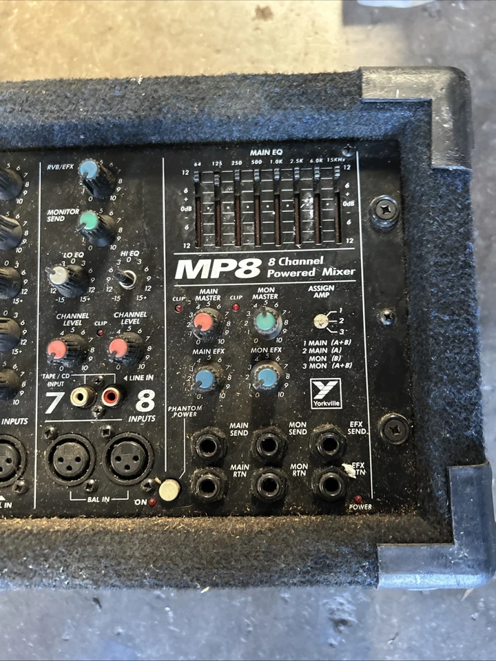 YORKVILLE MP8 8 CHANNEL POWERED MIXER - Image 2 of 4
