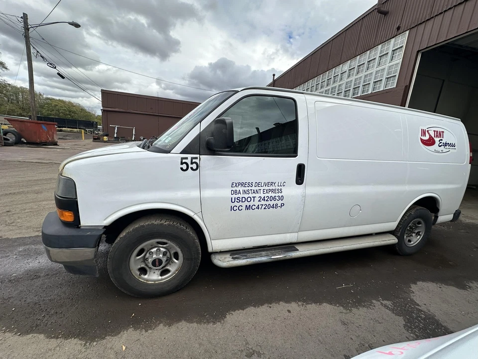 Б/у компрессор кондиционера подходит: 2017 Gmc Savana 2500 van 4.8 класс C - Изображение 4 из 4