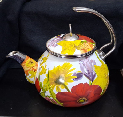 Pioneer Woman 2.3 Qt Enameled Steel Flower Garden Tea Pot Kettle Floral Retired