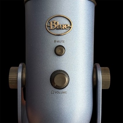 Blue Yeti USB Microphone Midnight Blue Multi-Pattern Condenser Mic