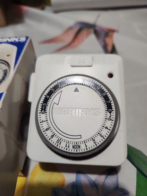 Brinks EZ-DIAL Timer Grounded 1-Outlet Analog Mechanical Indoor 42-1020 *READ*