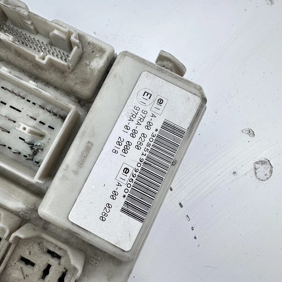 BODY COMPUTER PER FORD Focus C-Max Serie 4M5T14A073 (03>07) - Immagine 4 di 4