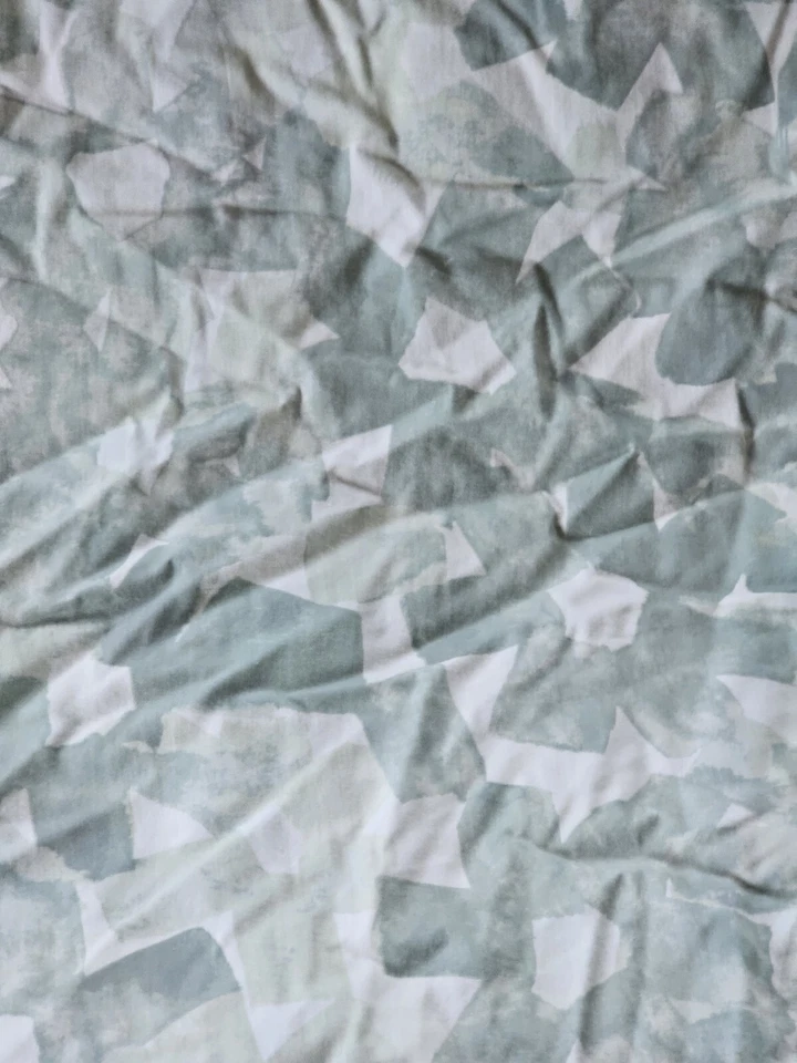 Edredón KATE SPADE diseño verde y blanco tamaño doble solo 94x64" Foto 4 de 4