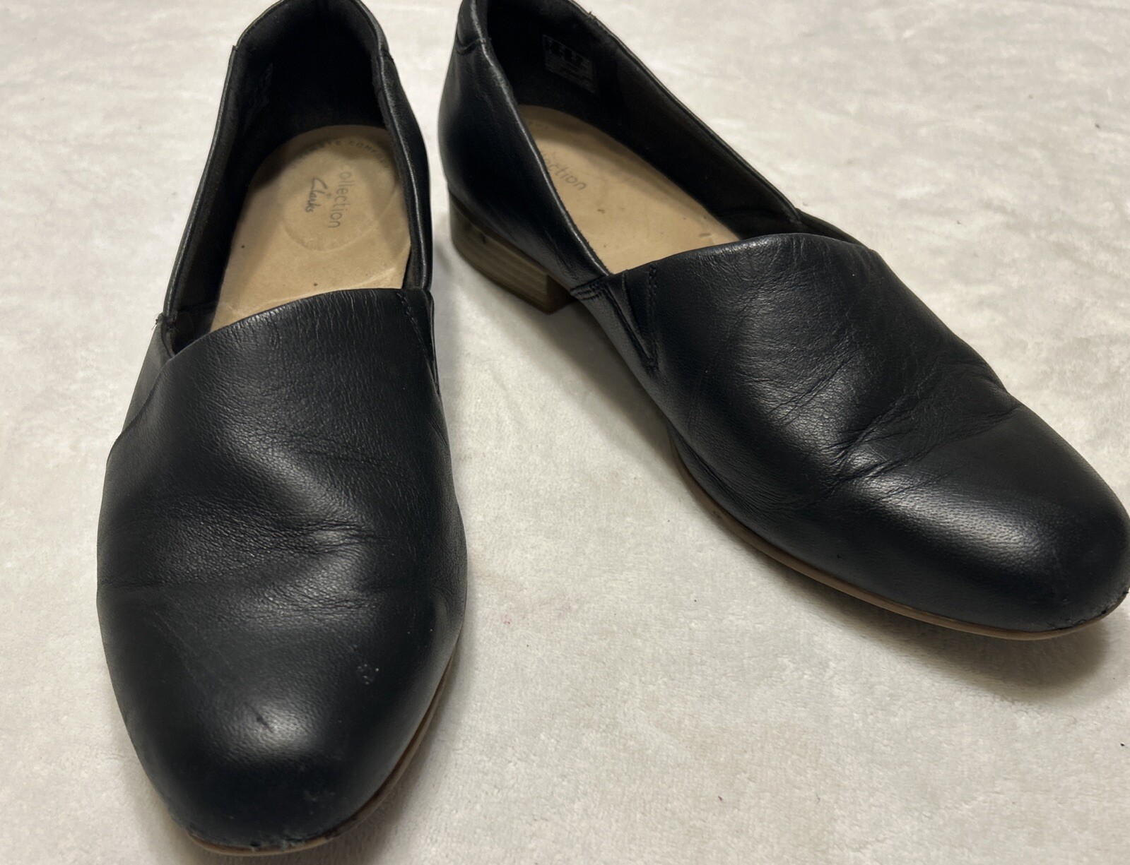 Clarks Womens Black Leather Slip On Wedge Heel Shoes Size 9.5 M Comfort Foam Cushion  