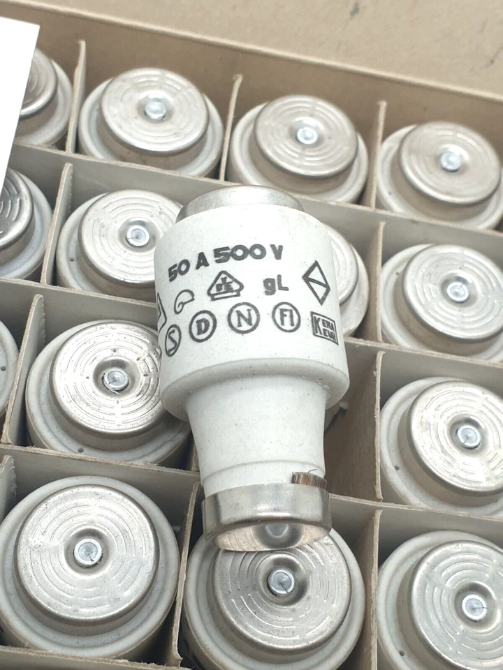 Weber 50 A DT III 500 V Fuse Block New Original Packaging * 25 Pieces * - Image 3 of 4