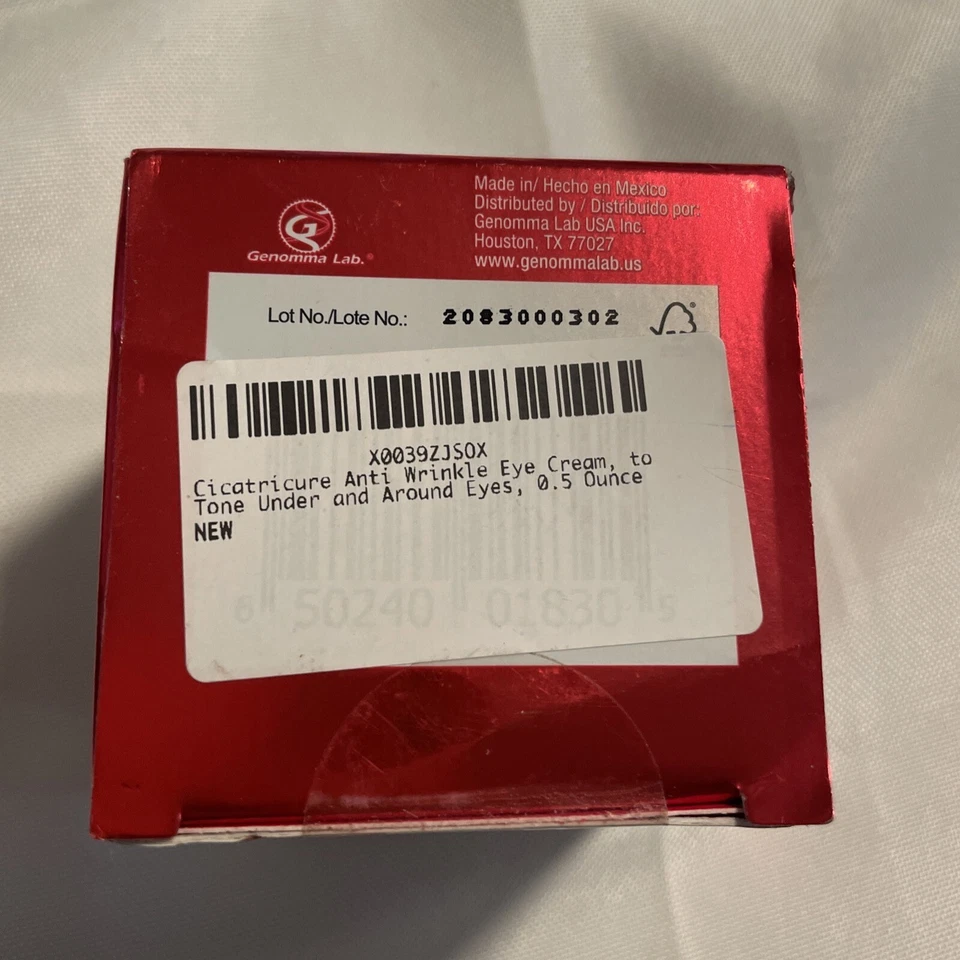 Crema antiarrugas para ojos Cicatricure ayuda a reducir la apariencia de las bolsas para ojos plumín en caja Foto 2 de 4