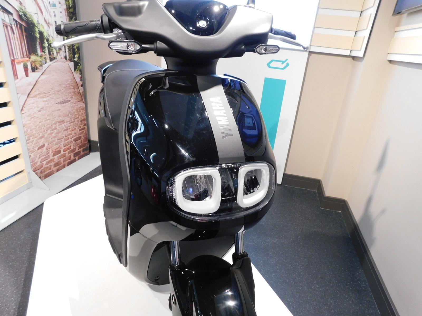 Yamaha Neos electric scooter, 50cc moped equivalent, 0 finance eBay