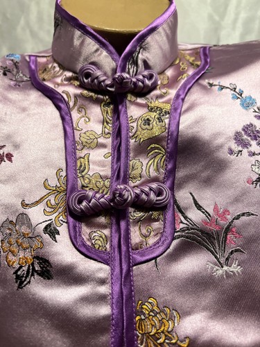 Set top e fondo broccato cinese tradizionale orientale viola floreale - Foto 3 di 13