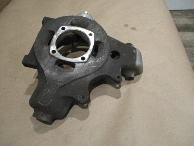 Ferrari 360 / 430 - RH Front- LH Rear Hub Holder / Stub Axle -  P/N 179328