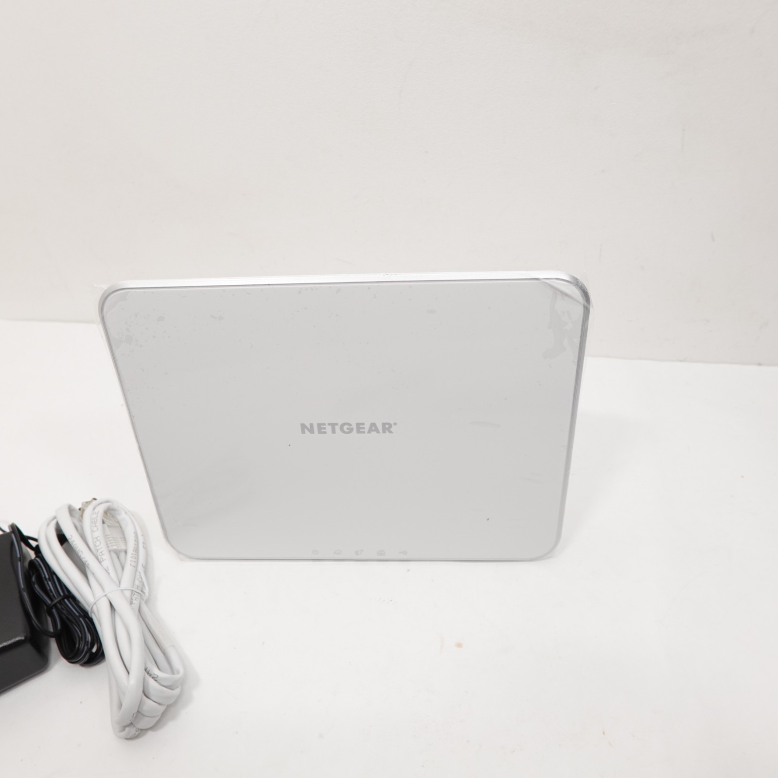 Netgear Arlo Security Base Station Wireless Wi-Fi Router VMB3000