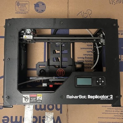 MakerBot Replicator 2 Desktop 3D Printer Bundle FOR PARTS REPAIR AS IS UNTESTED
