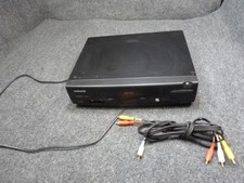 VINTAGE MAGNAVOX VIDEO CASSETTE RECORDER/PLAYER MODEL VRT442 BLACK  VHS VCR