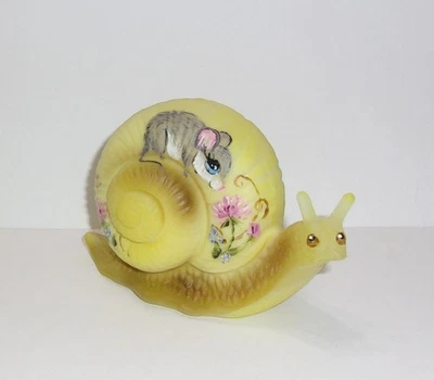 Fenton Glass Yellow Sweet Scent Clover Mouse Snail Figurine Ltd Ed #39/84 Kibbe - Image 1 of 4