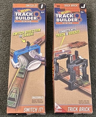 Lot of 2 Hot Wheels Track Builder Systems. ( J / l )  BRAND NEW