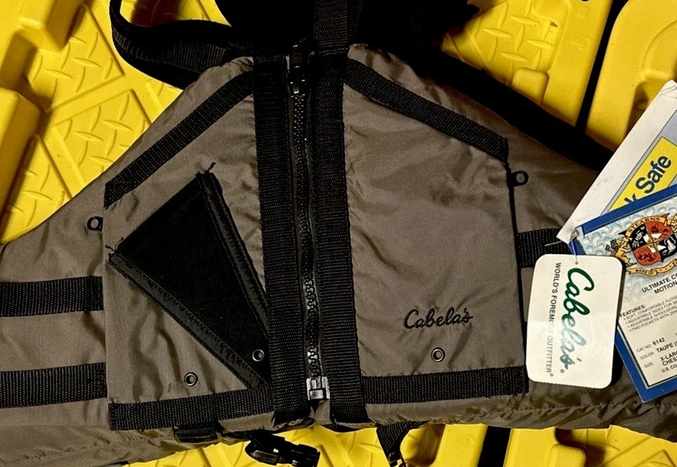 Colete salva-vidas CABELA'S FULL MOTION PFD tipo GG barco de pesca adulto - Imagem 3 de 4