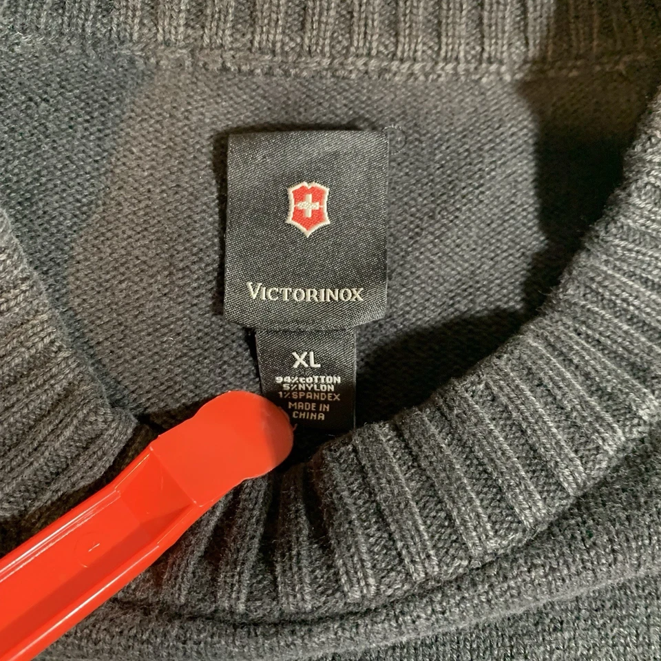 Suéter Victorinox Swiss Army Para Hombre XL Gris Tejido Cuello Redondo Pullover Mezcla de Algodón Foto 2 de 4