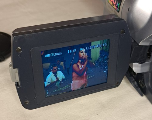 Camescope SONY DCR-TRV345E Hi8 Video8 Handycam DIGITAL VIDEO CAMERA RECORDER - Picture 15 of 19