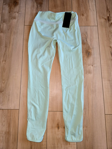 NWT Alphalete Alphalux Wonder Leggings Mint Green sz M - Picture 2 of 4